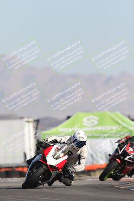 media/Oct-26-2025-Race Pace (Sun) [[c1447ca738]]/Verified/5-Turn 16 (1050am)/